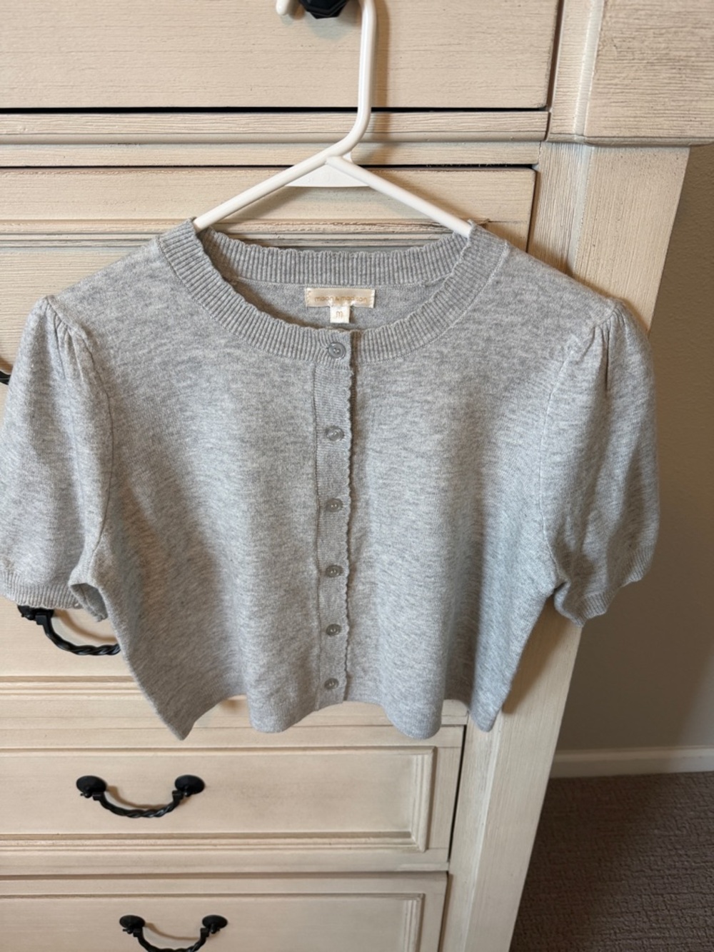 Moon & Madison Light Gray Short Sleeve Button Front Cardigan